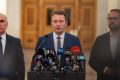 Audieri și provocări pentru Guvernul Mureșan Miniștrii propuși în viitorul Cabinet condus de SIEGFRIED MUREȘAN au început, de luni, seria audierilor în comisiile de specialitate ale Parlamentului