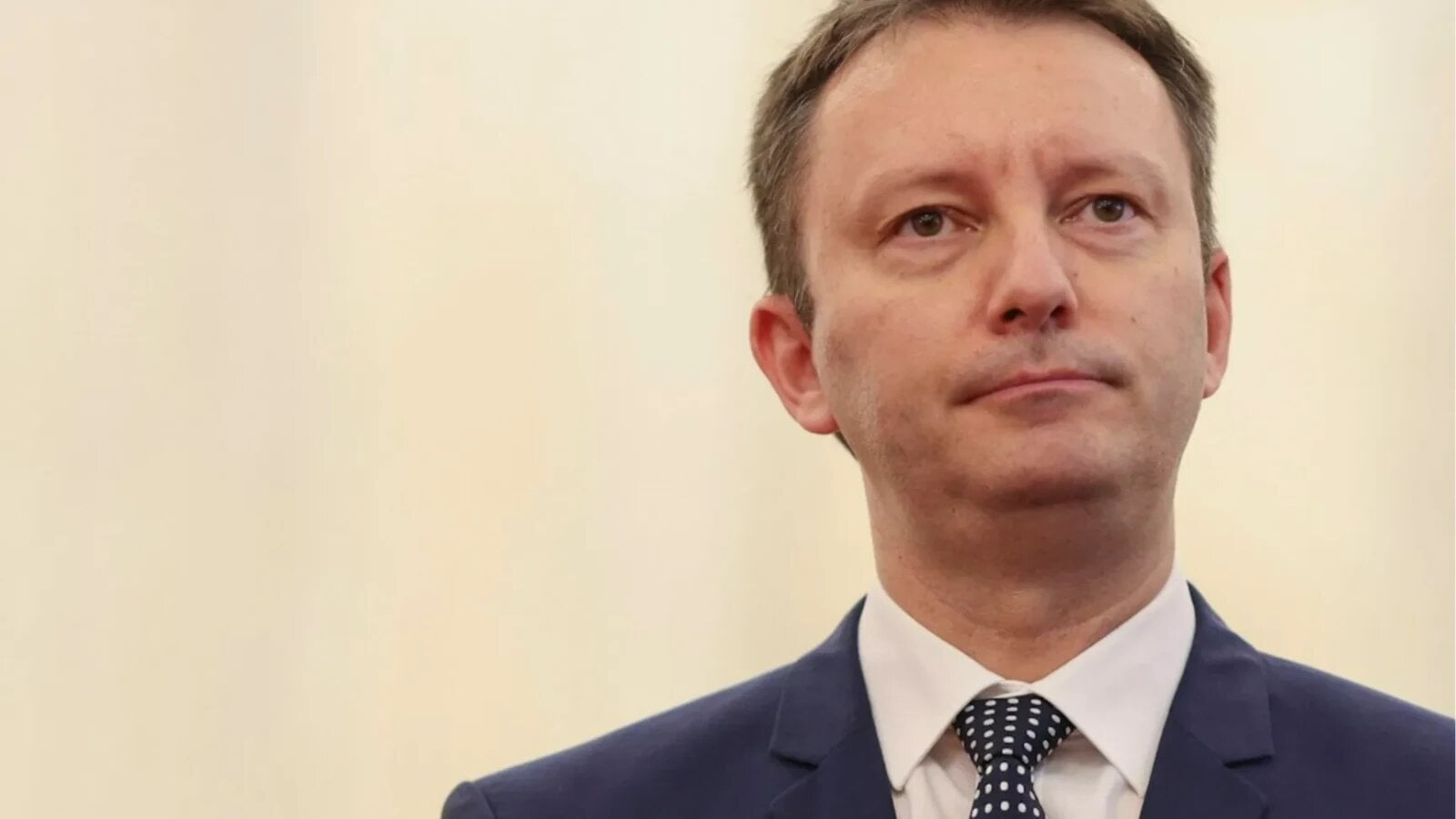 Siegfried Mureșan, nominalizat pentru funcția de Prim-Ministru, va depune mâine dimineață, sâmbătă, la Parlament programul de guvernare și lista cu propunerile de miniștri