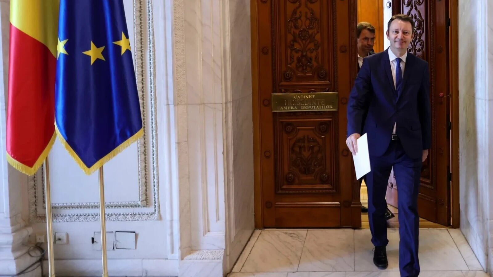 Birourile permanente reunite ale Camerei Deputaților și Senatului se reunesc sâmbătă, de la ora 14:00, într-o ședință desfășurată exclusiv online