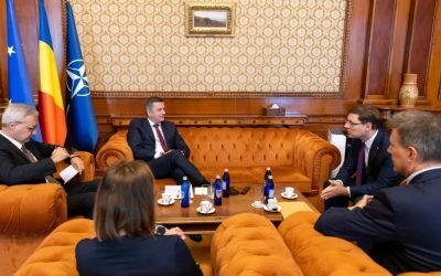 PSD, pe poziții de forță: Grindeanu sfidează propunerea Mureșan și vizează premieratul Președintele PSD, Sorin Grindeanu, ar fi transmis ambasadorilor Franței, Germaniei și Regatului Unit că social-democrații nu vor vota Guvernul propus de premierul desemnat Siegfried Mureșan, PSD dorind preluarea conducerii Executivului, cu Grindeanu în funcția de prim-ministru