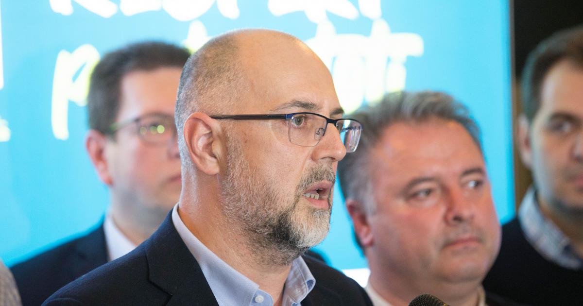 Kelemen Hunor, președintele Uniunii Democrate Maghiare din România (UDMR), a dezmințit vehement acuzațiile de dezinformare și manipulare care circulă în spațiul public privind refuzul său de a desemna un candidat pentru funcția de premier și solicitarea ca acesta să aibă carnet de partid