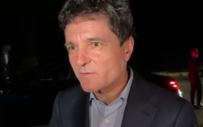 Președintele la Suceava, înainte de Summitul Inițiativei pentru Integrare Carpatică Președintele ROMÂNIEI, Nicușor Dan, a aterizat la Suceava, unde va face o vizită la Mănăstirea Putna, înainte de a pleca spre Ucraina pentru a participa la primul Summit al Inițiativei pentru Integrare Carpatică