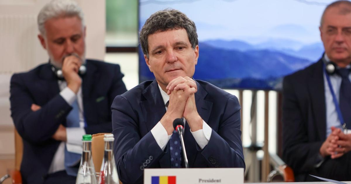 Președintele susține solicitarea lui Donald Trump privind o contribuție europeană mai mare la apărare Președintele a afirmat recent că președintele Donald Trump are dreptate atunci când cere statelor europene să își mărească contribuția financiară și militară la propria apărare