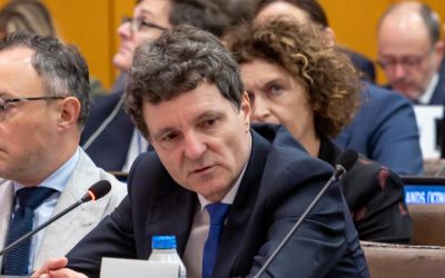 Președintele Nicușor Dan a făcut apel la dialog între partide, subliniind importanța găsirii unei soluții negociate pentru ieșirea din criza politică