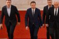 Premierul desemnat Siegfried Mureșan a depus sâmbătă la Parlament programul de guvernare și lista noilor miniștri, demarând astfel procesul pentru obținerea votului de învestitură