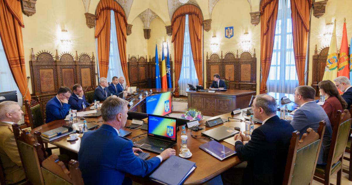Planificare strategică pentru modernizarea Armatei României Consiliul Suprem de Apărare a Țării (CSAT) a aprobat noi direcții de acțiune pentru consolidarea capabilităților operaționale ale Armatei României și adaptarea planificării strategice la realitățile geopolitice actuale