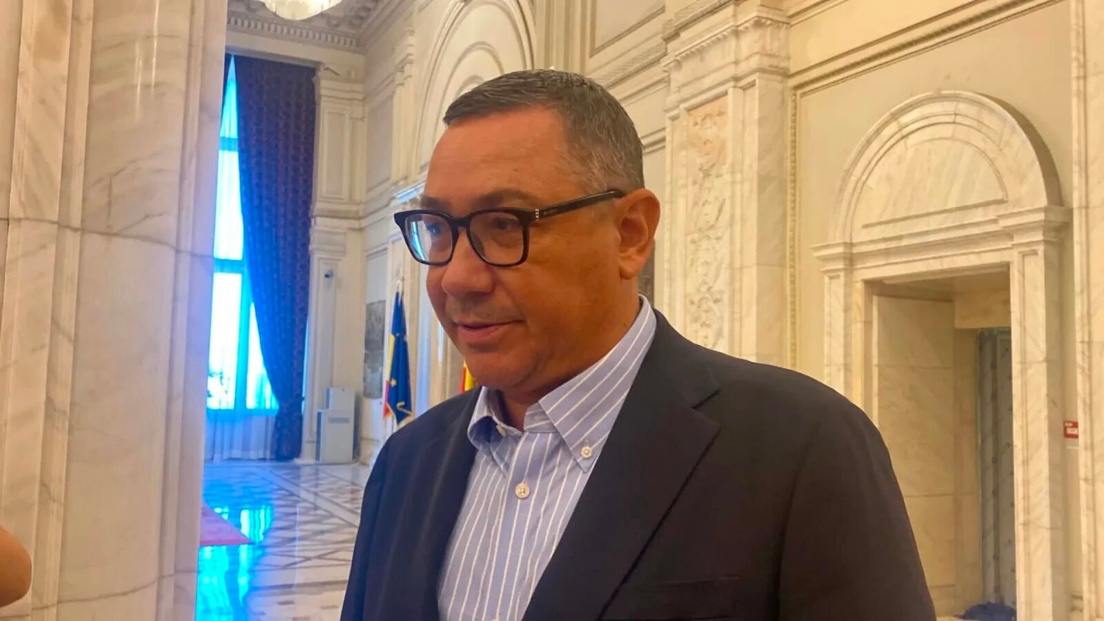 Grupul parlamentar Uniți pentru România (UPR), alcătuit din 17 deputați, merge la consultările convocate de Președintele României cu Victor Ponta drept propunere pentru funcția de prim-ministru
