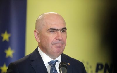 PNL ar putea susține Guvernul Niculescu, invocând responsabilitatea Liderul Partidului Național Liberal (PNL), Ilie Bolojan, a declarat vineri, 16 octombrie, că formațiunea sa politică analizează posibilitatea de a vota pentru învestirea noului Guvern condus de Luca Niculescu, cu puteri depline