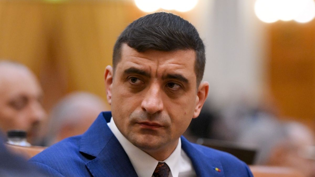 GEORGE Simion ANUNȚĂ BOICOT TOTAL: AUR NU VOTEAZĂ GUVERNUL NICOLESCU PE 20 OCTOMBRIE Președintele AUR, George Simion, a declarat duminică seară că formațiunea politică pe care o conduce nu va susține și nu va vota Guvernul propus de Nicolae Ciucă, cu Luminița Niculescu în fruntea Cabinetului