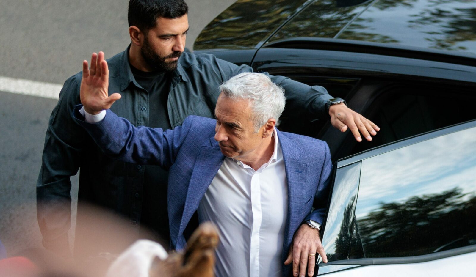 Călin Georgescu, aflat în Arestul Central al Capitalei, a transmis un mesaj de mulțumire și îndemn la rugăciune către susținătorii săi, duminică seară, prin intermediul paginii sale de Facebook