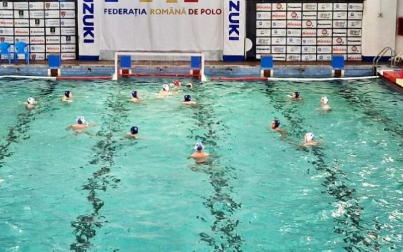 Elevii din Sectorul 1 al Bucureștiului au ocazia să participe începând cu data de 5 octombrie 2026 la cursuri gratuite de inițiere în înot