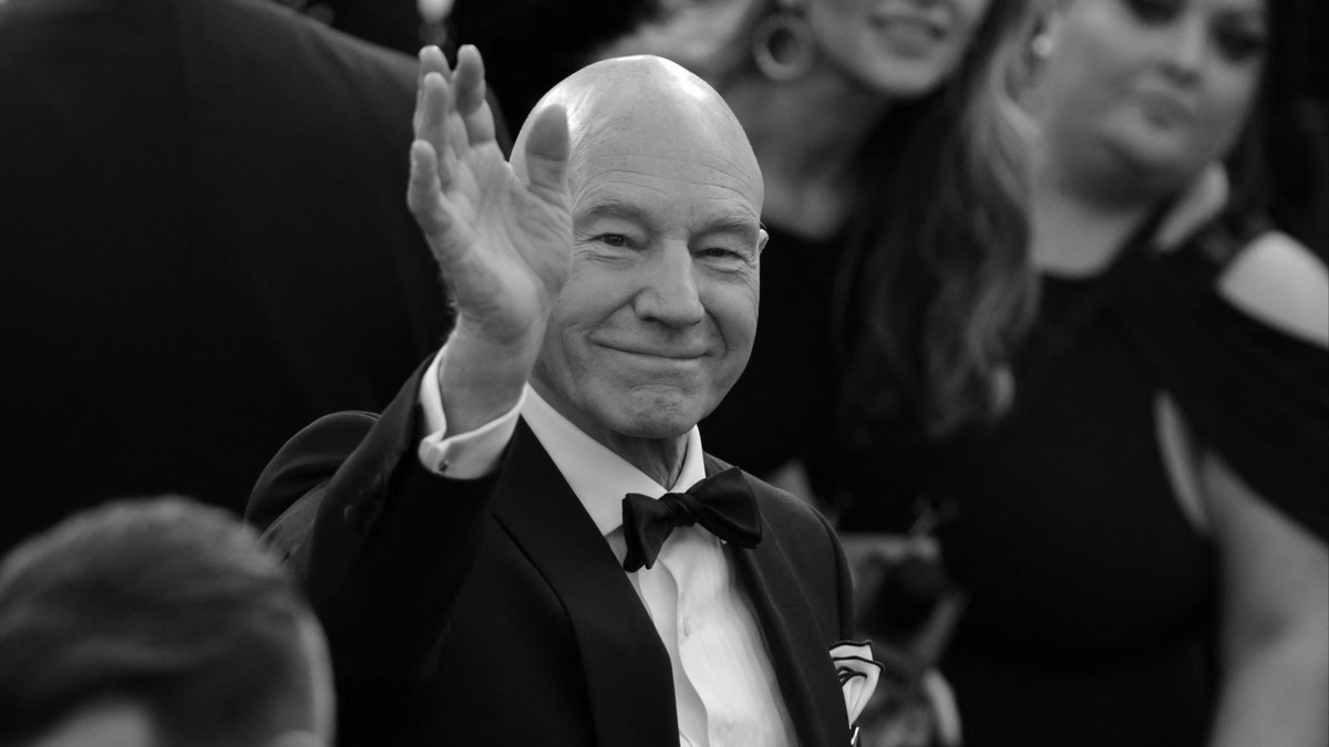 O legendă a scenei și ecranului s-a stins Lumea cinematografiei și a teatrului este în doliu după moartea Sir Patrick Stewart, actorul britanic aclamat pe plan mondial, cunoscut pentru rolurile iconice din universurile „Star Trek” și „X-Men”