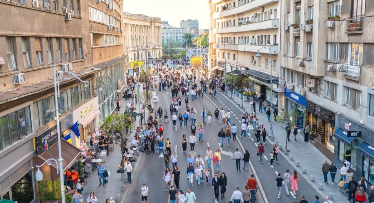 Străzi Deschise București: Două tururi ghidate în weekend