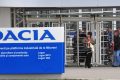Dacia oferă compensații substanțiale, de până la 210.000 de lei net, angajaților care acceptă plecarea voluntară