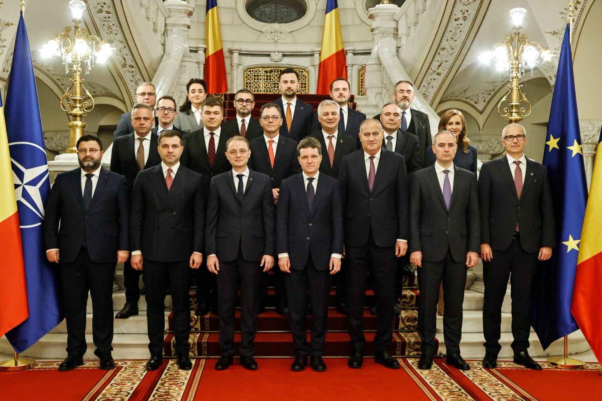 NICULESCU LA CEREMONIA NOILOR MINIȘTRII