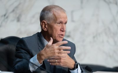 Îngrijorări majore pe piața energiei: Trump și Putin, un acord controversat Acordul dintre Donald Trump și Vladimir Putin privind reluarea exporturilor de motorină rusească pe piața americană a stârnit reacții vehemente în Statele Unite