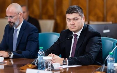 Scrie un articol de presă în stil jurnalistic românesc despre: Cuprins:Ministrul Dezvoltării, Alexandru Stoica, a explicat că în cadrul Guvernului se lucrează la programul ”START Reforma Administrativă”, care va aduce prima reorganizare administrativă a României, din 1967 încoace