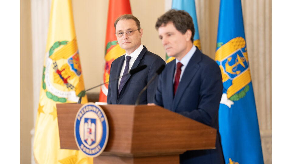 Premierul desemnat LUCA NICULESCU a dezvăluit momentul în care a aflat că va fi propus pentru funcția de șef al Guvernului, subliniind discuțiile purtate cu PREȘEDINTELE Nicușor Dan înainte de a accepta nominalizarea