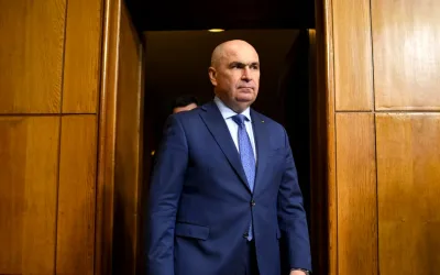 PNL semnează acord de susținere cu premierul desemnat Luca Niculescu Președintele Partidului Național Liberal (PNL), ILIE BOL oğan, a anunțat semnarea unui acord de susținere cu premierul desemnat LUCA NICULESCU