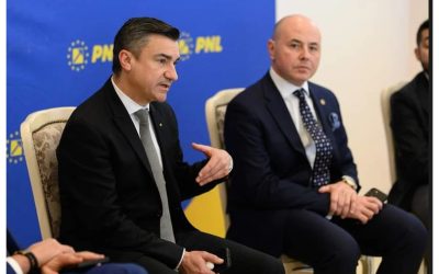 Mihai Chirică, primarul municipiului Iași, a lansat un atac vehement la adresa conducerii organizației PNL Iași, condusă de deputatul Alexandru Muraru, acuzând-o de deconectare de la realitatea socială și de blocarea deliberată a procesului de formare a noului Guvern