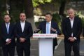 PSD, la decizie pentru Guvernul Niculescu Conducerea Partidului Social Democrat (PSD) se întrunește luni, la ora 10:30, la sediul central din Șoseaua Kiseleff, pentru a delibera condițiile în care va susține în Parlament Cabinetul condus de Luca Niculescu