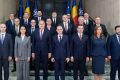 Noul Guvern condus de Premierul Luca Niculescu a obținut vineri votul de încredere al Parlamentului, fiind ulterior învestit oficial la Palatul Cotroceni