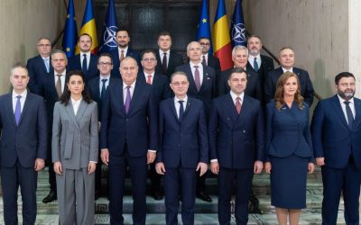 Noul Guvern condus de Premierul Luca Niculescu a obținut vineri votul de încredere al Parlamentului, fiind ulterior învestit oficial la Palatul Cotroceni