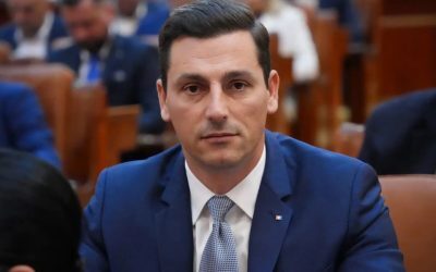 Scrie un articol de presă în stil jurnalistic românesc despre: Cuprins:Deputatul PNL de Maramureș, Ionel Bogdan, afirmă că o inițiativă legislativă privind protecția datelor personale și a vieții private în mediul digital urmărește consolidarea drepturilor utilizatorilor și creșterea transparenței în prelucrarea datelor.”Protejarea datelor personale și a vieții private în mediul digital este o necesitate, într-o societate în care utilizăm zilnic platforme online și servicii de comunicații electronice