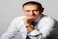 Deputatul PSD Mihai Fifor lansează un apel către celelalte partide politice pentru reluarea dialogului în vederea identificării unei majorități parlamentare capabile să susțină un guvern cu puteri depline