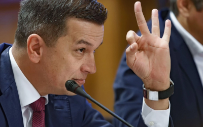 Sorin GRINDEANU, președintele PSD, a întors împotriva liberalilor metafora „lumina în cămară”, susținând că apariția unor nume precum CIUCU, BOGOȘ, fosta prefectă de TIMIȘ și FRITZ arată cine a fost „descoperit” odată cu aprinderea acestei lumini
