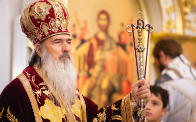 IPS Teodosie, la sfințirea bisericii din Valu lui Traian Înaltpreasfințitul Părinte Teodosie, Arhiepiscopul Tomisului, a oficiat astăzi slujba de sfințire a bisericii Parohiei „Sfânta Cuvioasă Parascheva” din localitatea Valu lui Traian, județul Constanța