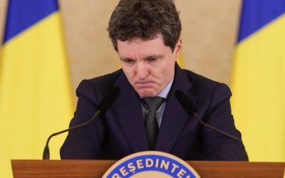 Președintele României, Nicușor Dan, a respins categoric posibilitatea ca formațiunea AUR să intre la guvernare, invocând incompatibilitatea cu direcția pro-occidentală a țării și cu stabilitatea financiară necesară