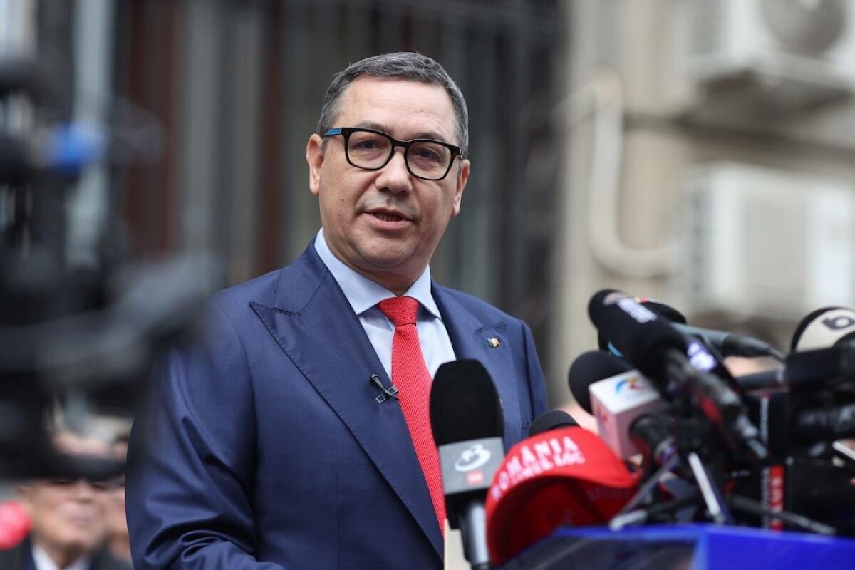 Victor Ponta, fost premier al României, a lansat o afirmație tranșantă privind nivelul de ostilitate socială față de actualele partide aflate la guvernare, sugerând că acesta depășește chiar și momentele tensionate din perioada suspendării fostului președinte Traian Băsescu