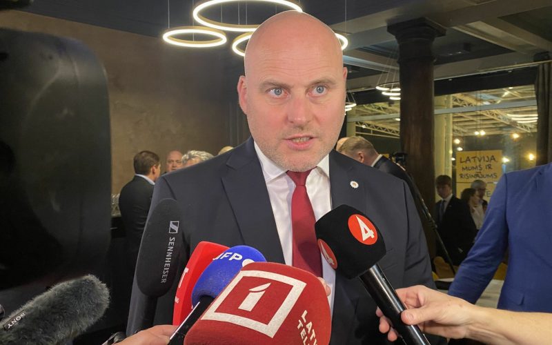 Lista Unită lider în alegerile parlamentare din Letonia Alianța regionalistă și conservatoare ecologistă Lista Unită a obținut cel mai mare procent de voturi în alegerile parlamentare din Letonia, desfășurate sâmbătă, 3 octombrie