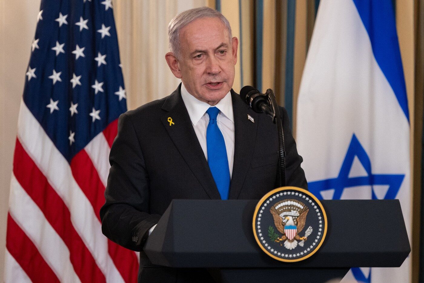 Netanyahu evită atacul preventiv asupra Iranului înainte de alegeri Premierul israelian Benjamin Netanyahu a declarat, miercuri, că nu va susține un atac preventiv asupra Iranului înainte de alegerile parlamentare programate pentru 27 octombrie