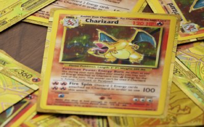 Un pensionar din Anglia a descoperit o adevărată comoară în podul casei sale: 42 de seturi de cărți de colecție Pokémon, în stare impecabilă