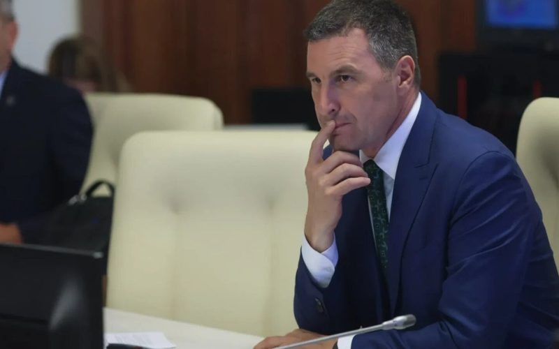 România și Polonia declară că nu mai pot oferi un sprijin suplimentar Ucrainei în ceea ce privește exportul de cereale, invocând protejarea intereselor propriilor fermieri