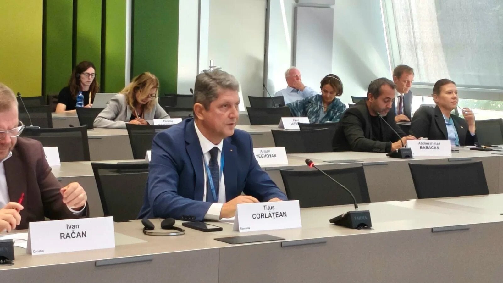 Demersul pentru Tezaurul României avansează la Strasbourg Senatorul PSD Titus Corlățean a anunțat că inițiativa privind readucerea pe agenda europeană a problemei Tezaurului României, pierdut la Moscova, a trecut de primele etape procedurale în cadrul Adunării Parlamentare a Consiliului Europei (APCE)