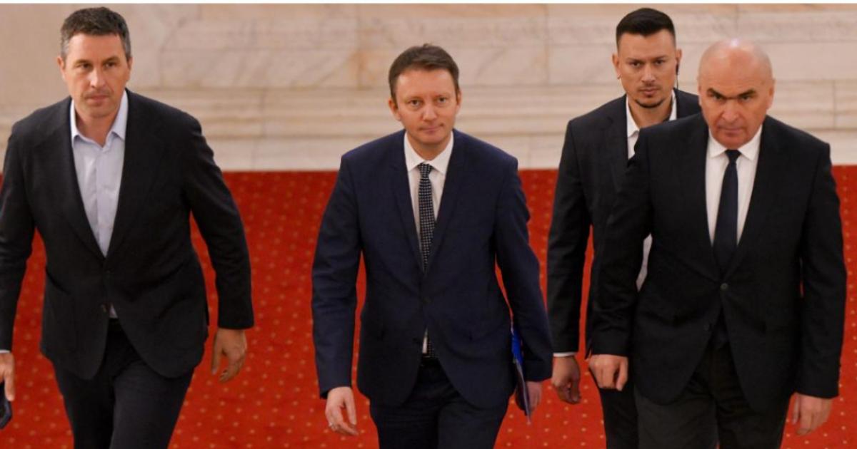 PSD acuzat de boicotarea Guvernului Mureșan Deputatul liberal SIEGFRIED MUREȘAN a acuzat PSD că nu a avut intenția de a vota un guvern „serios pentru România”, după ce Executivul propus de el nu a primit undă verde din partea Parlamentului
